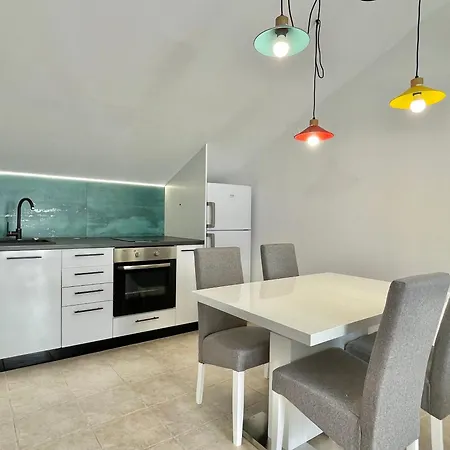 Lighthouse - Private - Bsr - 5 Apartment *